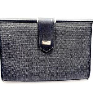 Angique Leather Clutch Bag